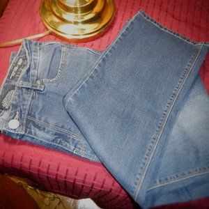 ~~~ BUFFALO / David Bitton ~~~ 12